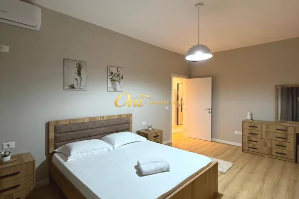Shtepi me qera Apartament ne Tirane, 1+1, Mobilimi E mobiluar, Pagesa 650  Euro.