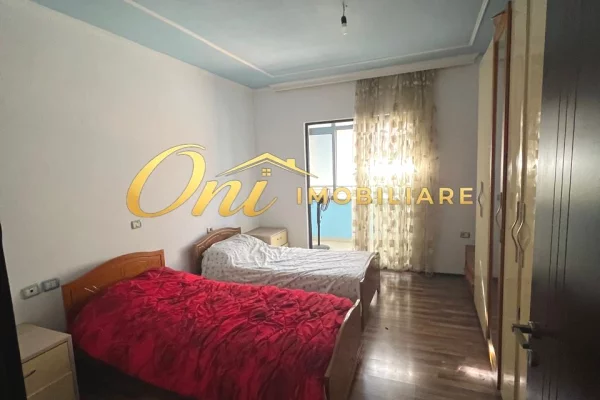 Shtepi me qera Apartament ne Tirane, 2+1, Mobilimi E mobiluar, Pagesa 60,000  Leke.
