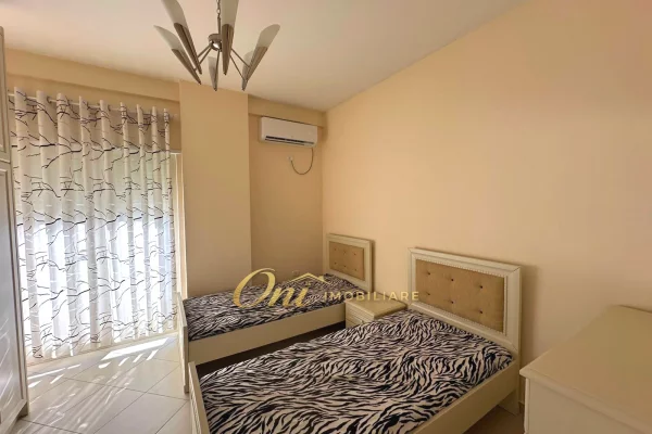 Shtepi me qera Apartament ne Tirane, 2+1, Mobilimi E mobiluar, Pagesa 950  Euro.
