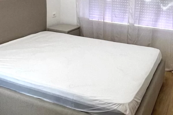 Shtepi me qera Apartament ne Tirane, 2+1, Mobilimi E mobiluar, Pagesa 50,000  Leke.
