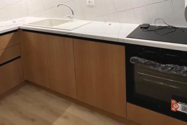 Shtepi me qera Apartament ne Tirane, 2+1, Mobilimi E mobiluar, Pagesa 50,000  Leke.