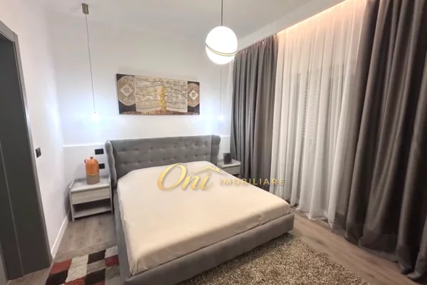 Shtepi ne shitje Vila Luksoze ne Tirane, 2+1, Mobilimi E mobiluar, Pagesa 65,000,000  Leke.