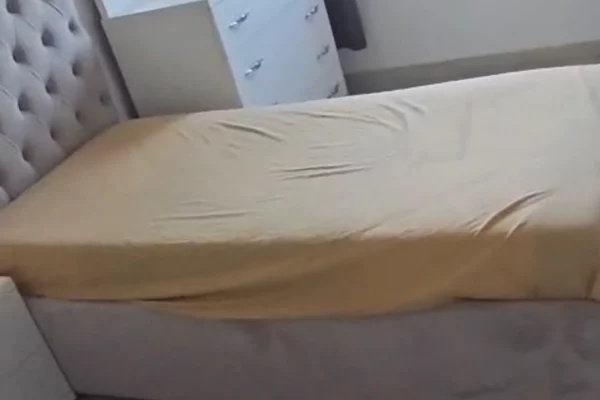 Shtepi me qera Apartament ne Tirane, 2+1, Mobilimi E mobiluar, Pagesa 45,000  Leke.
