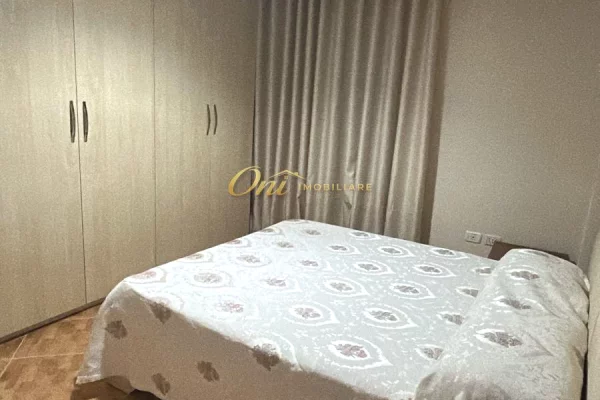 Shtepi me qera Apartament ne Tirane, 2+1, Mobilimi E mobiluar, Pagesa 60,000  Leke.