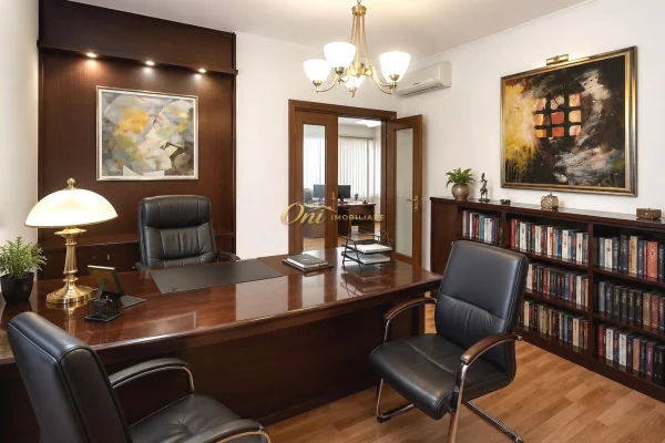 Ambient biznesi me qera 3+1 ne Tirane - 2,300 Euro