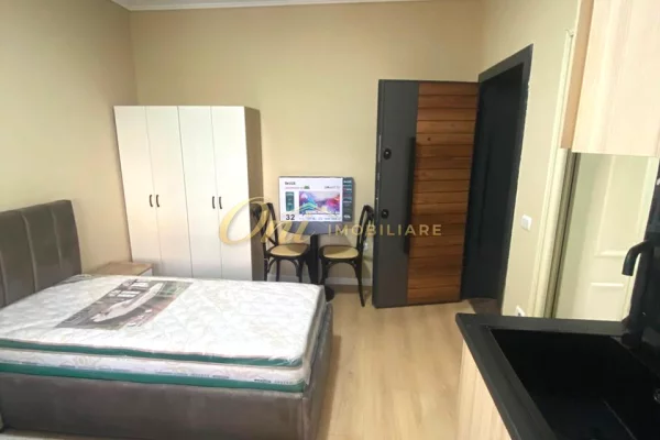 Shtepi me qera Apartament ne Tirane, Garsoniere, Mobilimi E mobiluar, Pagesa 48,000  Leke.