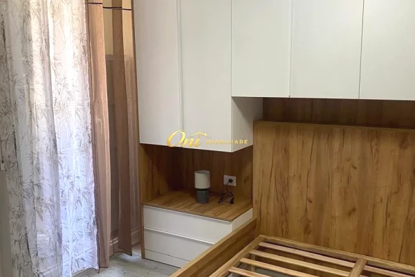 Shtepi me qera Apartament ne Tirane, 1+1, Mobilimi E mobiluar, Pagesa 65,000  Leke.