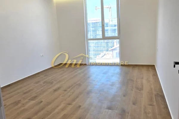 PASKUQAN, APARTAMENT PER SHITJE 2+1