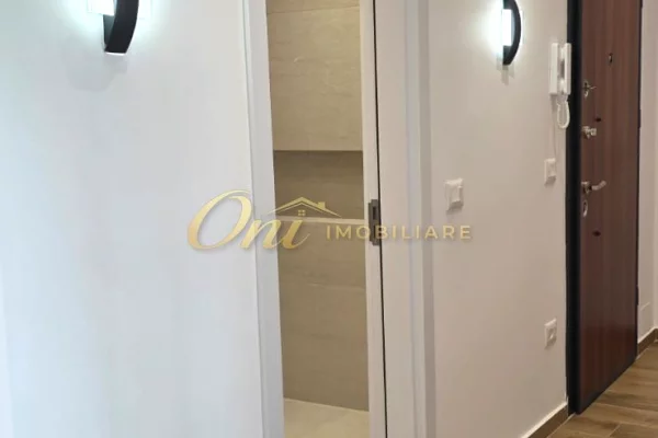 Shtepi ne shitje Apartament ne Tirane, 2+1, Mobilimi Bosh, pa mobiluar, Pagesa 15,000,000  Leke.