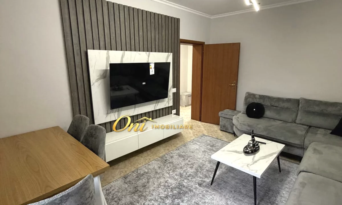 Shtepi me qera Apartament ne Tirane, 2+1, Mobilimi E mobiluar, Pagesa 70,000  Leke.