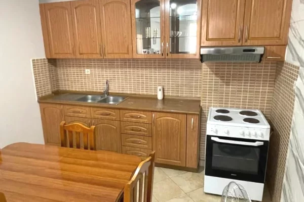 House for Rent Apartment in Tirana, 2+1, Furniture Furnished, Payment 40,000  Leke.