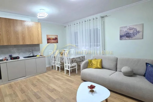 House for Rent Apartment in Tirana, 2+1, Furniture Furnished, Payment 900  Euro.