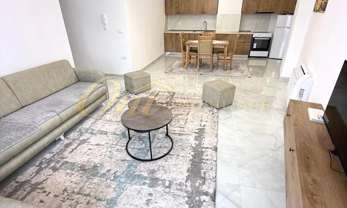 House for Rent Apartment in Tirana, 2+1, Furniture Furnished, Payment 60,000  Leke.