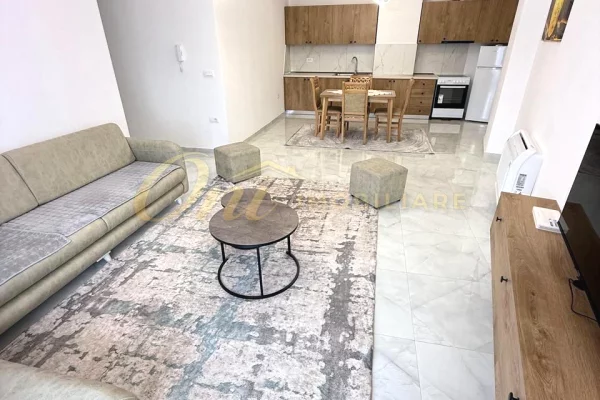 ASTIR, APARTAMENT PER QERA 2+1+2