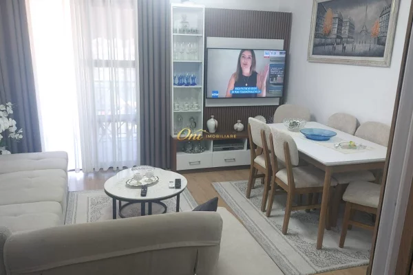 Shtepi ne shitje 2+1 ne Tirane - 15,500,000 Leke