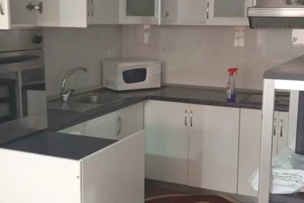 House for Rent Apartment in Tirana, 1+1, Furniture Furnished, Payment 40,000  Leke.