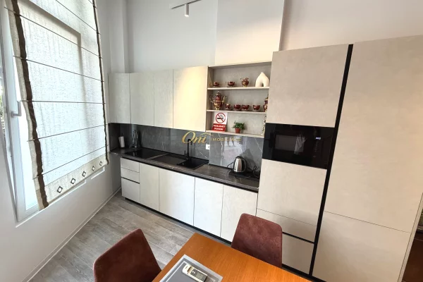 Shtepi me qera Apartament ne Tirane, 2+1, Mobilimi E mobiluar, Pagesa 120,000  Leke.