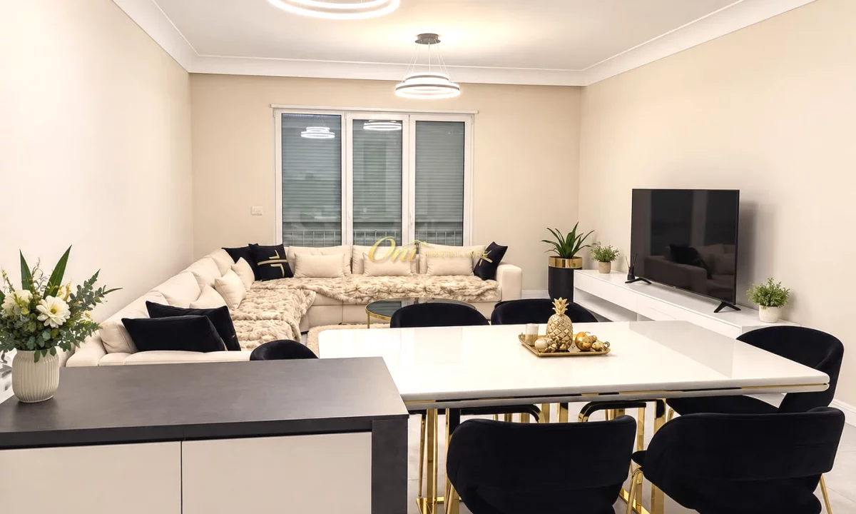 Shtepi me qera Apartament ne Tirane, 2+1, Mobilimi E mobiluar, Pagesa 400,000  Euro.