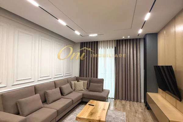 Shtepi me qera 2+1 ne Tirane - 1,500 Euro