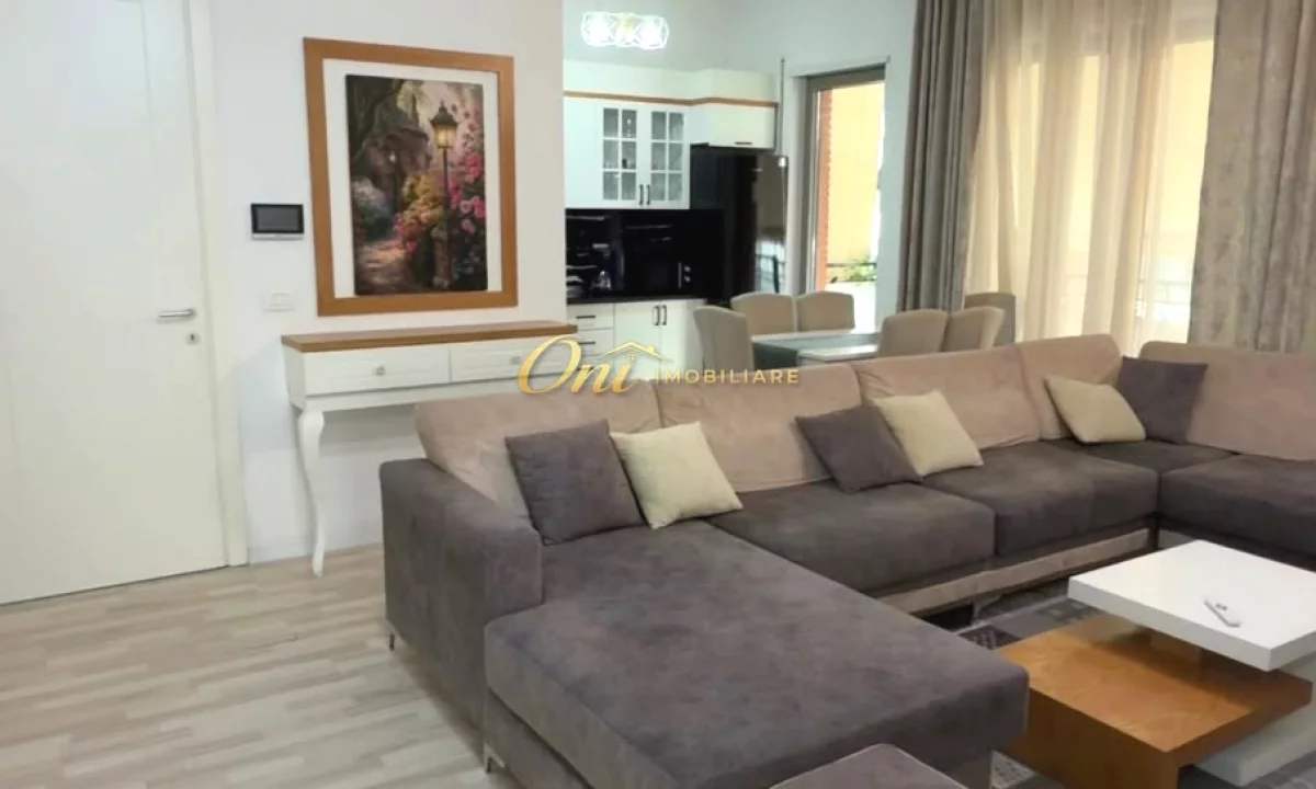 Shtepi me qera Apartament ne Tirane, 2+1, Mobilimi E mobiluar, Pagesa 120,000  Leke.