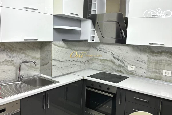 Shtepi me qera Apartament ne Tirane, 3+1, Mobilimi E mobiluar, Pagesa 1,500  Euro.