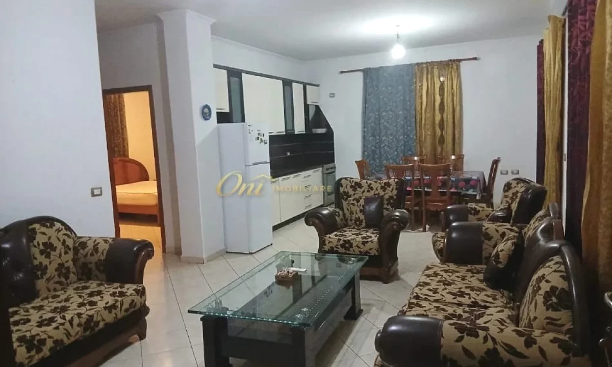 Shtepi me qera Apartament ne Tirane, 1+1, Mobilimi E mobiluar, Pagesa 400  Euro.