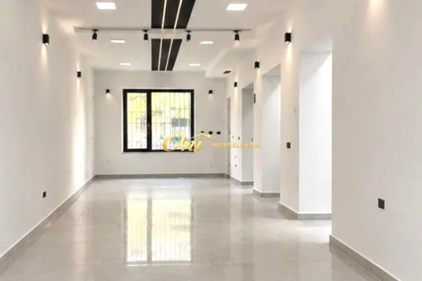 RRUGA E DURRESIT, DYQAN 190 M2 PER QERA