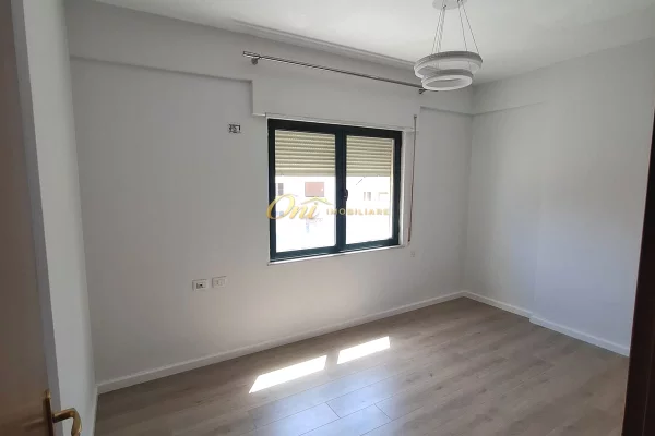 DON BOSKO, AMBIENT ZYRE 78M2 PER QERA 