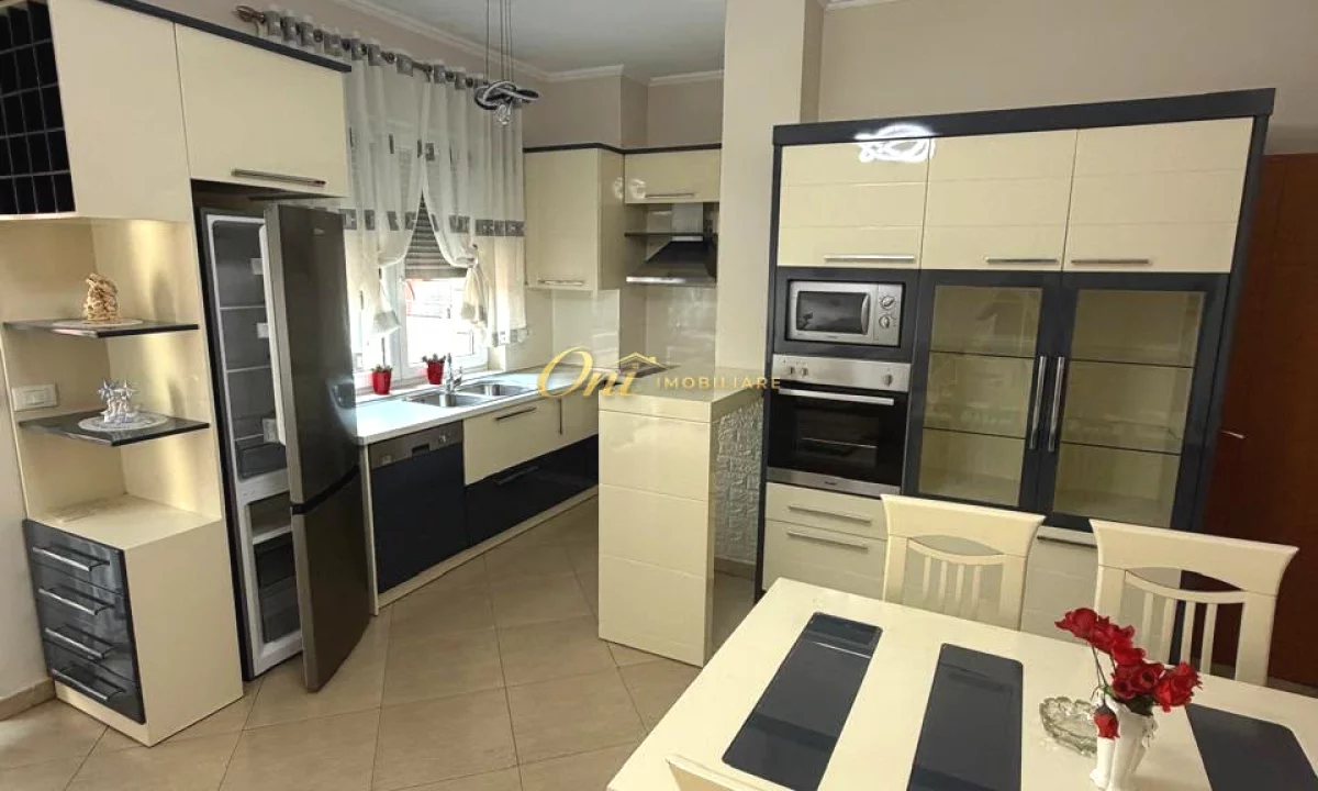 House for Rent Apartment in Tirana, 1+1, Furniture Furnished, Payment 70,000  Leke.