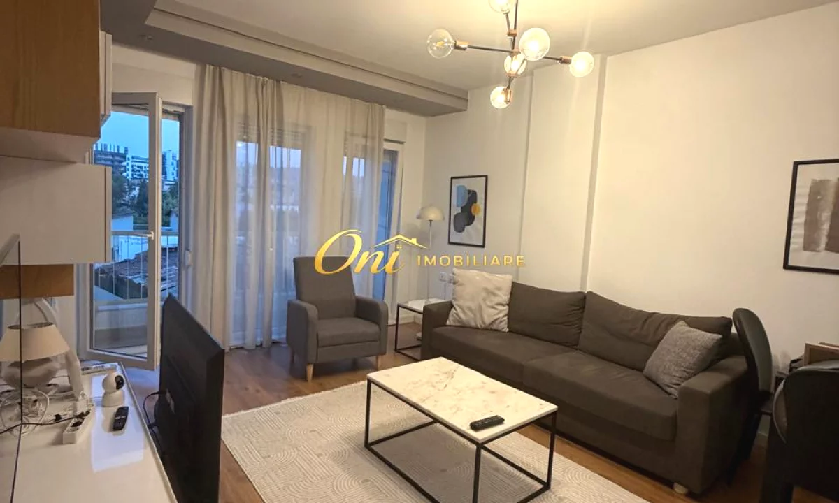 House for Rent Apartment in Tirana, 2+1, Furniture Furnished, Payment 75,000  Leke.