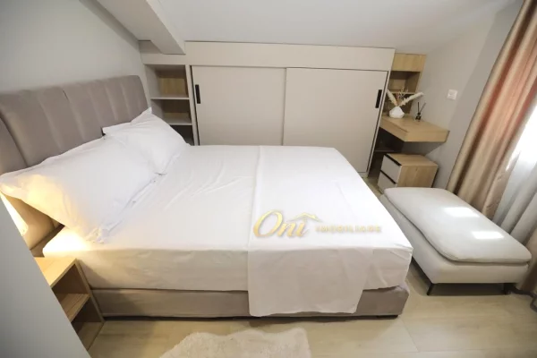 House for Rent Apartment in Tirana, 2+1, Furniture Furnished, Payment 70,000  Leke.