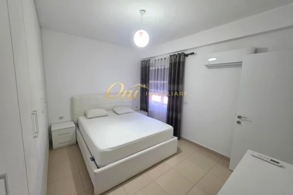 Shtepi me qera Apartament ne Tirane, 1+1, Mobilimi E mobiluar, Pagesa 50,000  Leke.