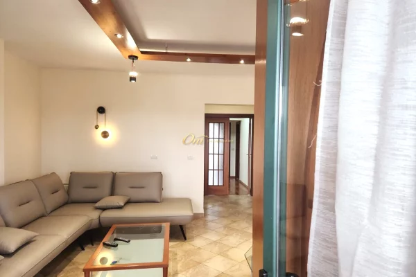 SHESHI NENE TEREZA, APARTAMENT PER QERA 2+1