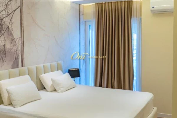 Shtepi ne shitje Apartament ne Tirane, 2+1, Mobilimi E mobiluar, Pagesa 31,500,000  Leke.