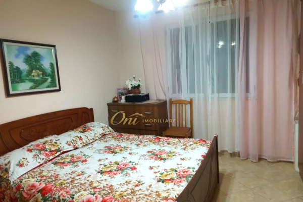 Shtepi ne shitje Apartament ne Tirane, 2+1, Mobilimi E mobiluar, Pagesa 14,700,000  Leke.