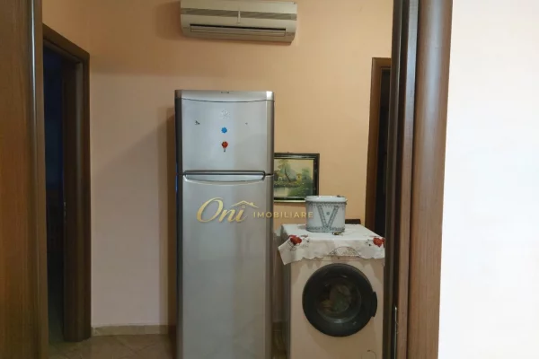 Shtepi ne shitje Apartament ne Tirane, 2+1, Mobilimi E mobiluar, Pagesa 14,700,000  Leke.