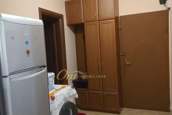 Shtepi ne shitje Apartament ne Tirane, 2+1, Mobilimi E mobiluar, Pagesa 14,700,000  Leke.