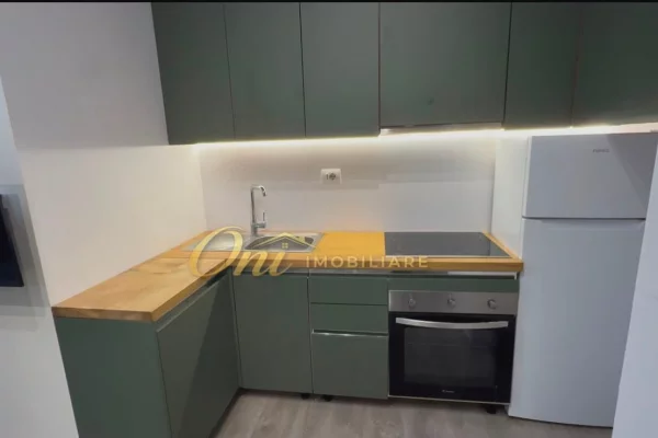 Shtepi ne shitje Apartament ne Tirane, Garsoniere, Mobilimi E mobiluar, Pagesa 79,000  Euro.