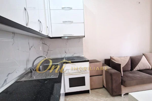 Shtepi me qera Apartament ne Tirane, 1+1, Mobilimi E mobiluar, Pagesa 35,000  Leke.
