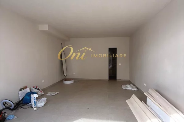 SELITE, AMBIENT BIZNESI PER QERA 