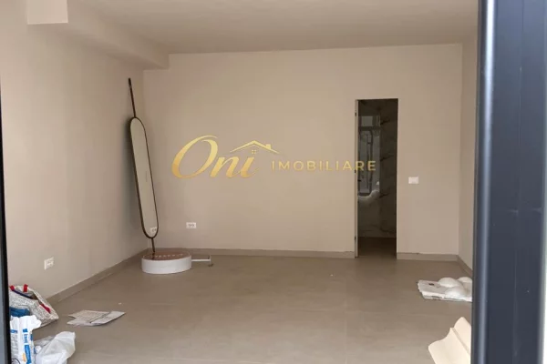 SELITE, AMBIENT BIZNESI PER QERA 