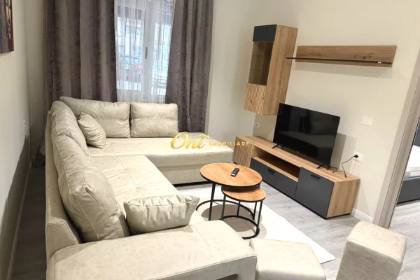 Shtepi me qera 2+1 ne Tirane - 850 Euro