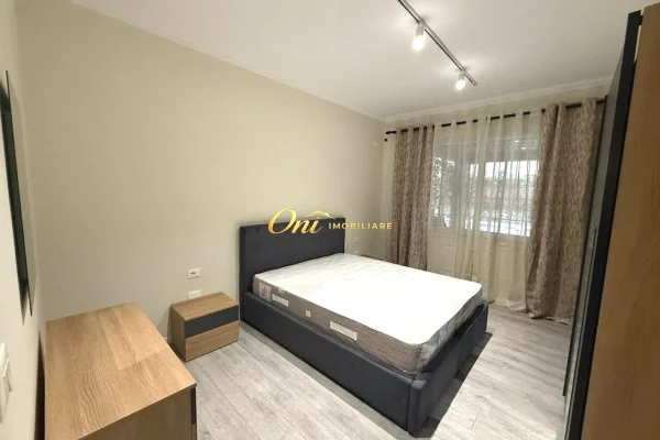Shtepi me qera Apartament ne Tirane, 2+1, Mobilimi E mobiluar, Pagesa 850  Euro.