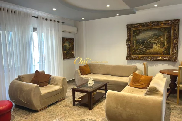 BULEVARDI ZOGU I PARE, APARTAMENT PER QERA 2+1