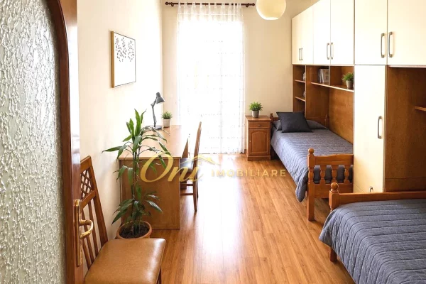 Shtepi me qera Apartament ne Tirane, 2+1, Mobilimi E mobiluar, Pagesa 65,000  Leke.