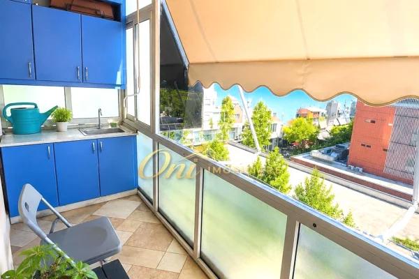 Shtepi me qera Apartament ne Tirane, 2+1, Mobilimi E mobiluar, Pagesa 65,000  Leke.