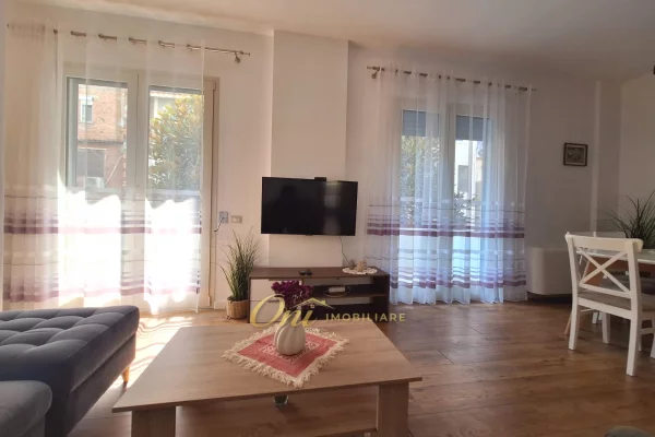 Shtepi me qera Apartament ne Tirane, 1+1, Mobilimi E mobiluar, Pagesa 80,000  Leke.