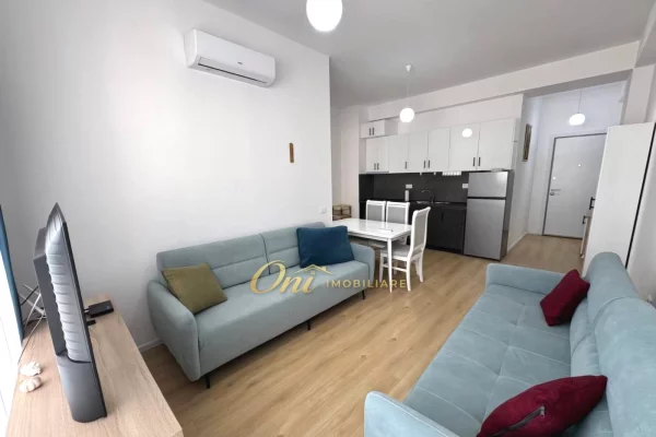 Shtepi ne shitje Apartament ne Tirane, 1+1, Mobilimi E mobiluar, Pagesa 105,000  Euro.