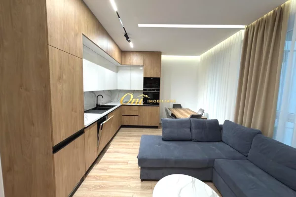 Shtepi me qera Apartament ne Tirane, 2+1, Mobilimi E mobiluar, Pagesa 1,000  Euro.