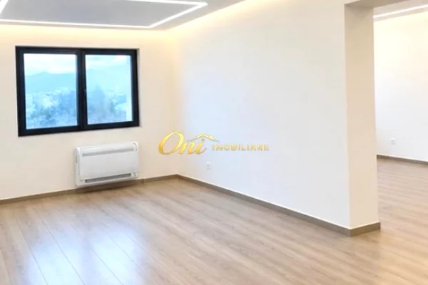 TREGU ELEKTRIK AMBIENT ZYRE PER QERA 